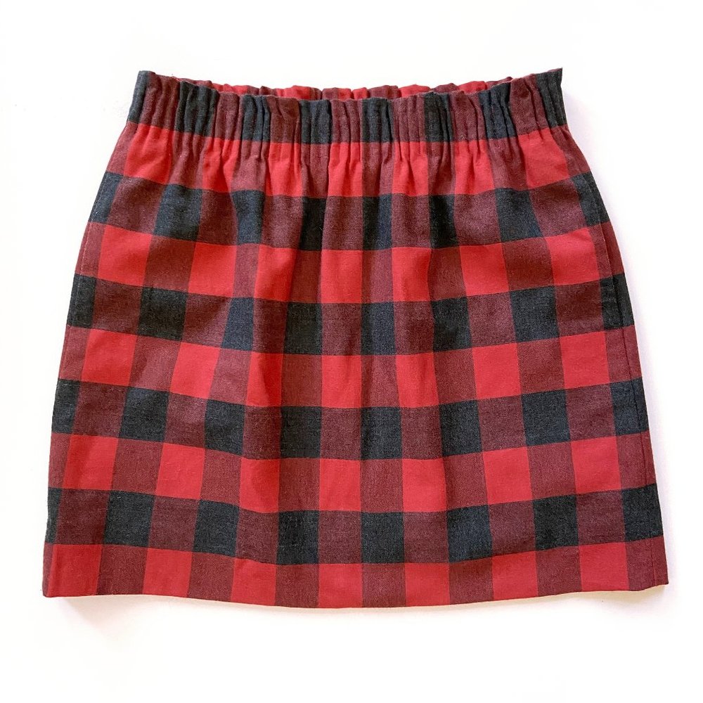 J Crew • Mini Skirt • Sz 6 • Wool Plaid • MacGregor Tartan (Red & Dark Grey)